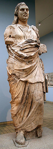 Stautua di Ecatomno o del figlio Mausolo, ora conservata al British Museum di Londra.