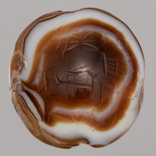 Agate bead with dedicatory inscription of the Kassite king Kurigalzu I or II for the goddess Ninlil, c. 14th century BC. The Metropolitan Museum of Art, New York (ME 1994.433). Rogers Fund, 1994.